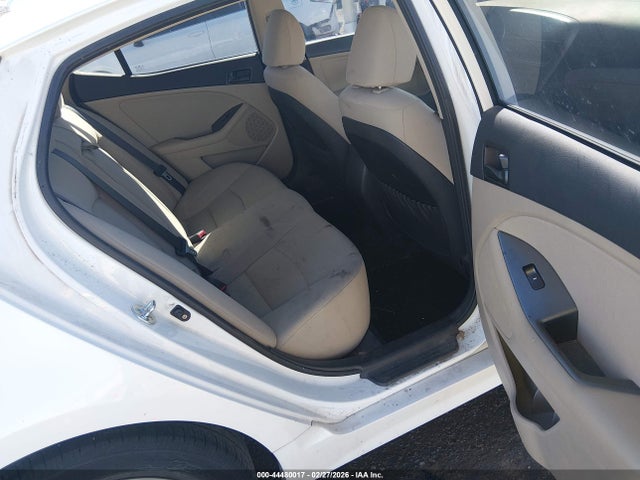 44480017 :رقم المزاد ، KNAGM4A77F5588834 vin ، 2015 Kia Optima Lx مزاد بيع