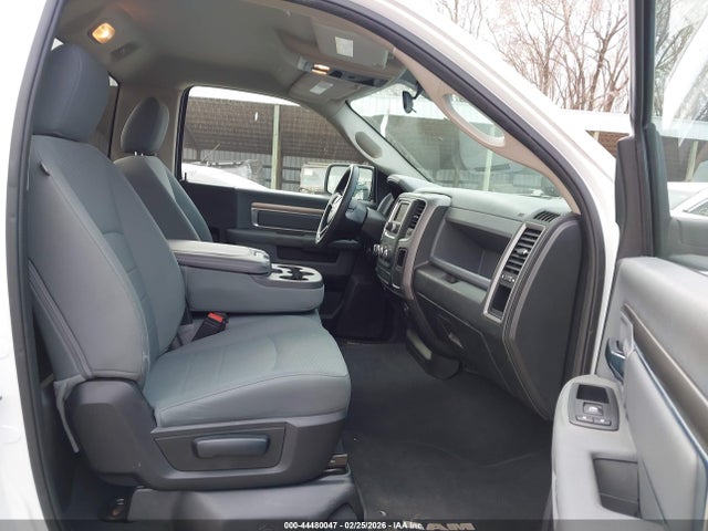 Aukcja sprzedaży 2020 Ram 1500 Classic Tradesman  4x2 8' Box, vin: 3C6JR6DT6LG273002, numer aukcji: 44480047