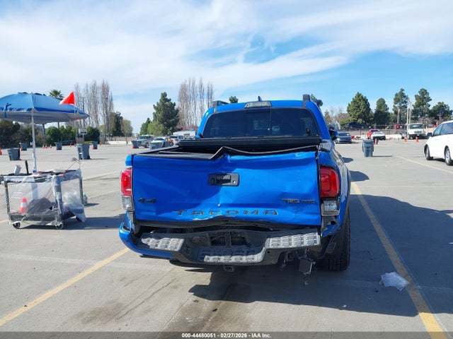 5TFCZ5AN1KX181646 Toyota Tacoma Trd Pro