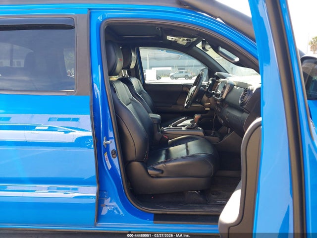 5TFCZ5AN1KX181646 Toyota Tacoma Trd Pro