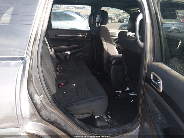 1C4RJFAG3GC426244 Jeep Grand Cherokee 75th Anniversary