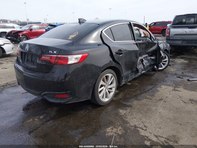 2018 ACURA ILX 19UDE2F36JA008066 Photo 3