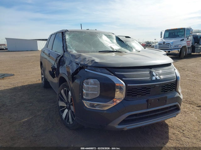 JA4J3VA86SZ020971 Mitsubishi Outlander Se 2.5 2wd