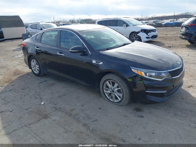 2017 KIA OPTIMA KNAGT4L30H5132643