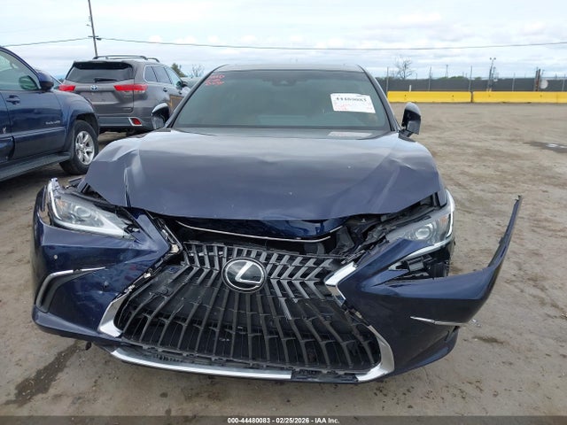 58ADZ1B12PU151545 Lexus ES 350