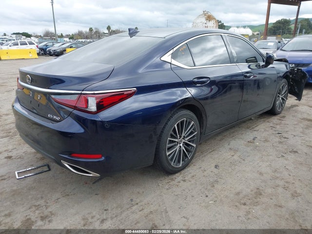 58ADZ1B12PU151545 Lexus ES 350