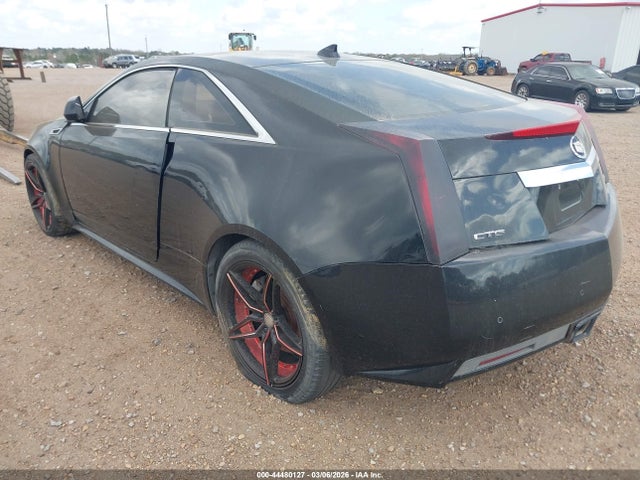 2011 CADILLAC CTS 1G6DK1ED0B0149883 Photo 2
