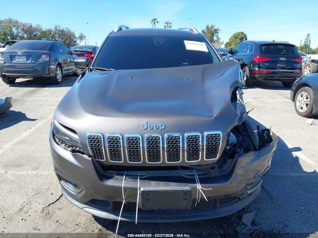 44480180 :رقم المزاد ، 1C4PJLLB5KD220076 vin ، 2019 Jeep Cherokee Latitude Plus Fwd مزاد بيع