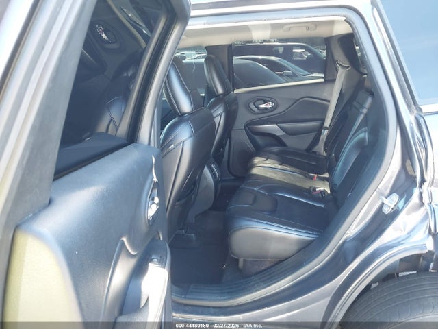 44480180 :رقم المزاد ، 1C4PJLLB5KD220076 vin ، 2019 Jeep Cherokee Latitude Plus Fwd مزاد بيع