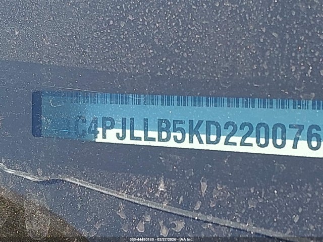 44480180 :رقم المزاد ، 1C4PJLLB5KD220076 vin ، 2019 Jeep Cherokee Latitude Plus Fwd مزاد بيع