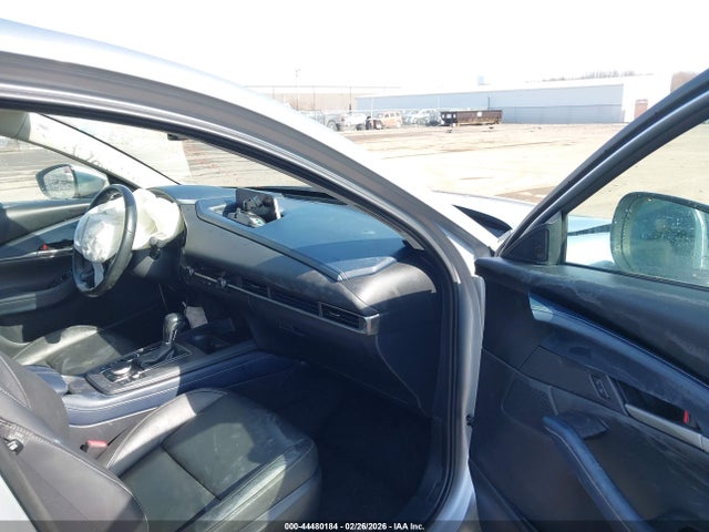 44480184 :رقم المزاد ، 3MVDMACL4LM119090 vin ، 2020 Mazda Cx-30 Select Package مزاد بيع