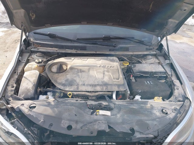 Aukcja sprzedaży 2015 Chrysler 200 C, vin: 1C3CCCEG6FN542781, numer aukcji: 44480199