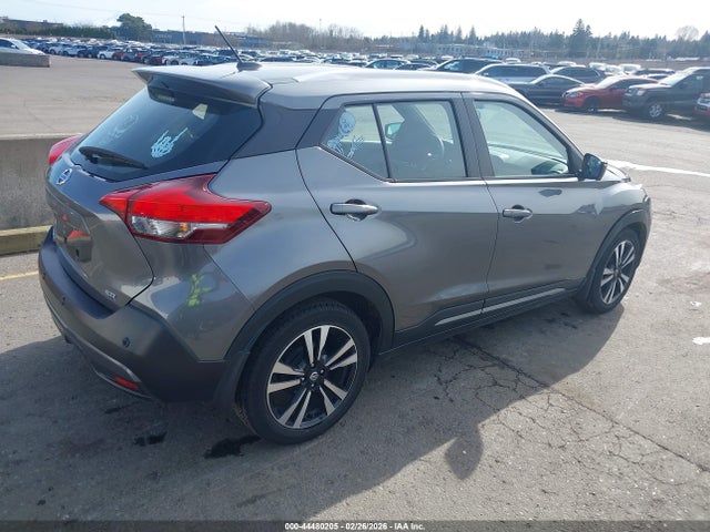 3N1CP5DV5LL532933 Nissan Kicks Sr Xtronic Cvt