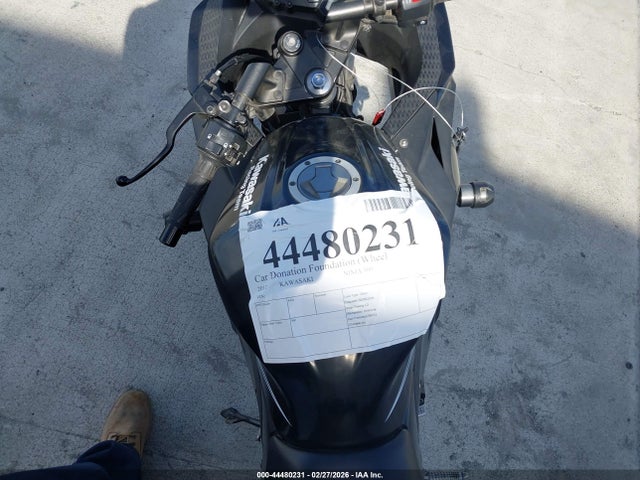 Kawasaki Ex300 B 2017 JKAEX8B1XHDA37029 Image 10