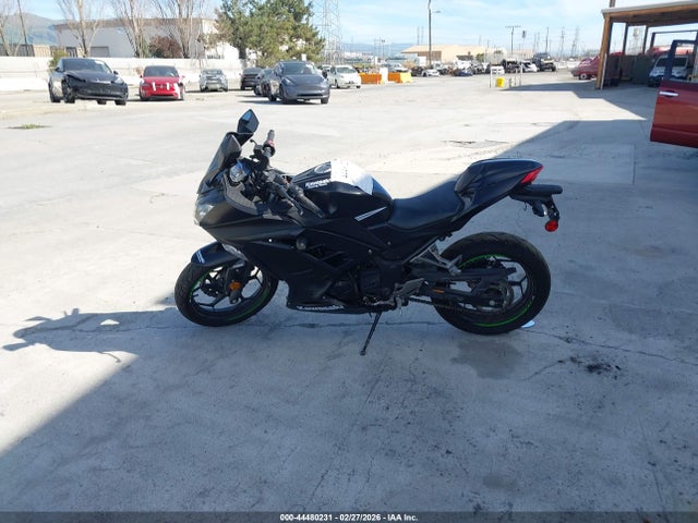 Kawasaki Ex300 B 2017 JKAEX8B1XHDA37029 Image 14