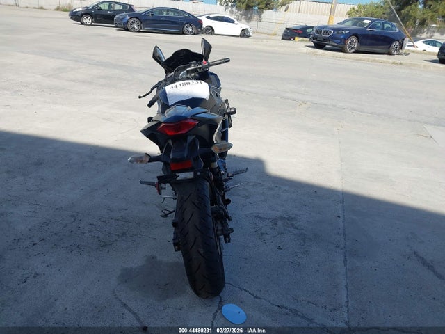 Kawasaki Ex300 B 2017 JKAEX8B1XHDA37029 Image 16