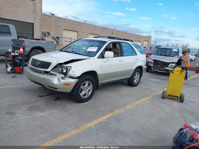 Продажа на аукционе авто 2000 Lexus Rx 300, vin: JT6HF10U1Y0158621, номер лота: 44480232