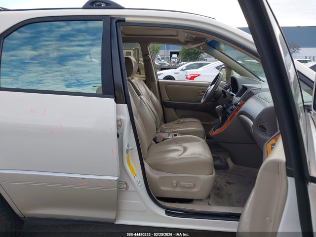 Продажа на аукционе авто 2000 Lexus Rx 300, vin: JT6HF10U1Y0158621, номер лота: 44480232