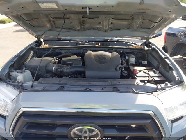 3TMAZ5CN5LM140027 Toyota Tacoma Sr5 V6