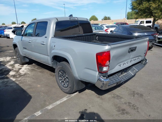 3TMAZ5CN5LM140027 Toyota Tacoma Sr5 V6