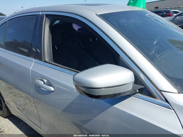 WBA5R1C03LFH85712 BMW 330I