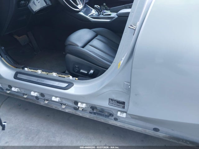 WBA5R1C03LFH85712 BMW 330I