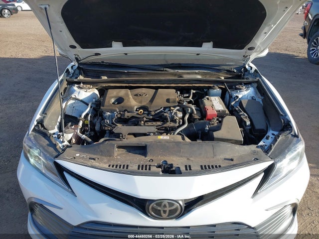 4T1C11AKXNU623072 Toyota CAMRY LE