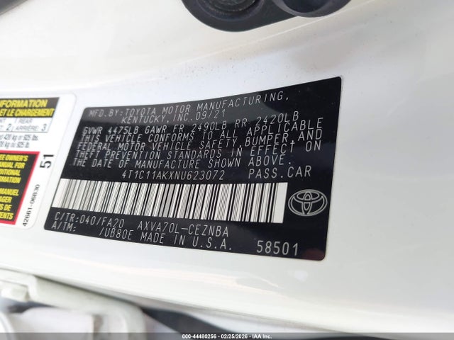 4T1C11AKXNU623072 Toyota CAMRY LE