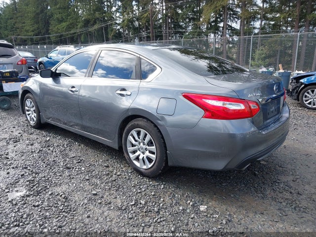 2017 NISSAN ALTIMA 1N4AL3AP5HN314515 Photo 2
