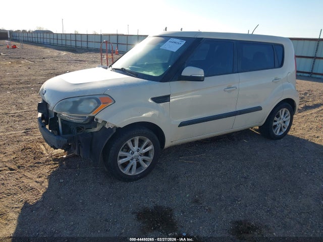 44480265 :رقم المزاد ، KNDJT2A68D7521751 vin ، 2013 Kia Soul + مزاد بيع