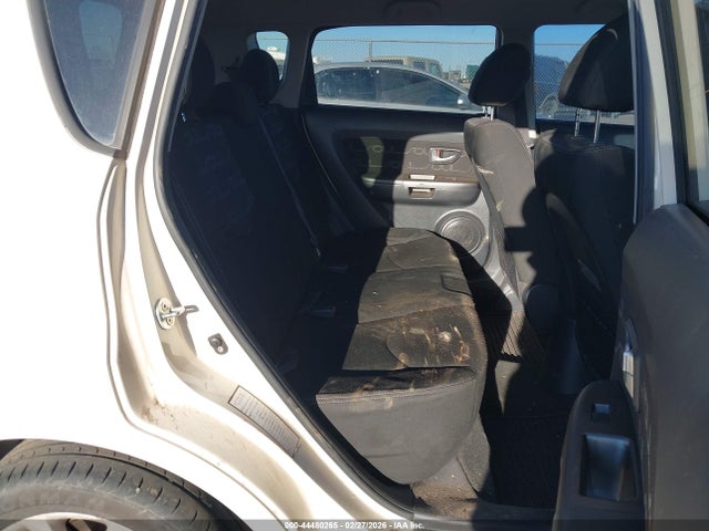 44480265 :رقم المزاد ، KNDJT2A68D7521751 vin ، 2013 Kia Soul + مزاد بيع