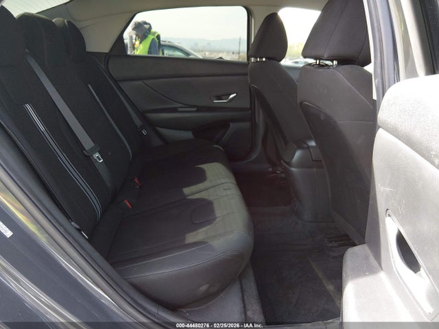 44480276 :رقم المزاد ، KMHLM4AG1PU594147 vin ، 2023 Hyundai Elantra Sel مزاد بيع