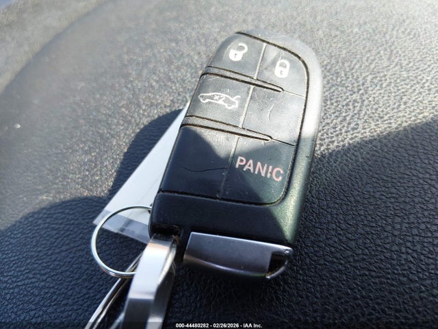 Продаж на аукціоні авто 2014 Chrysler 300, vin: 2C3CCAAG3EH365592, номер лоту: 44480282