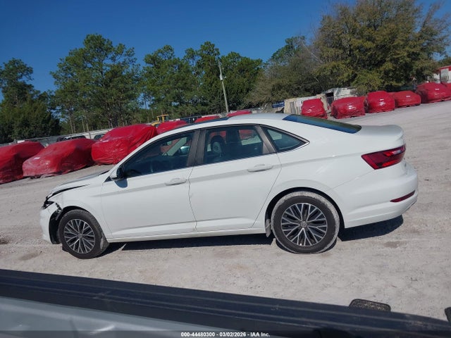 3VWC57BU7LM095548 Volkswagen Jetta 1.4t R-line/1.4t S/1.4t Se
