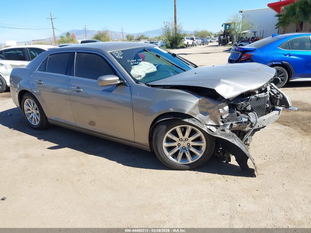2014 CHRYSLER 300 2C3CCAAG8EH315903 Photo 0