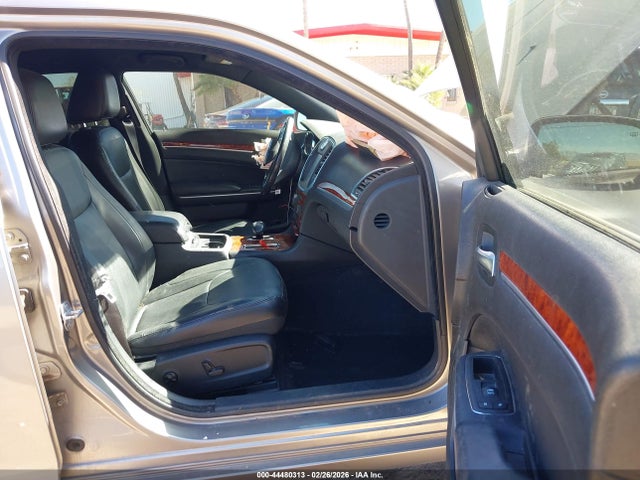 2014 CHRYSLER 300 2C3CCAAG8EH315903 Photo 4