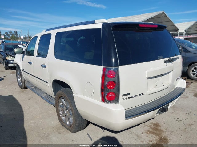 Aukcja sprzedaży 2012 Gmc Yukon Xl 1500 Denali, vin: 1GKS1MEF9CR260959, numer aukcji: 44480321