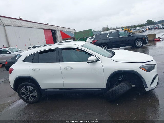 W1N4N4GBXSJ735043 Mercedes-Benz Gla 250 4matic