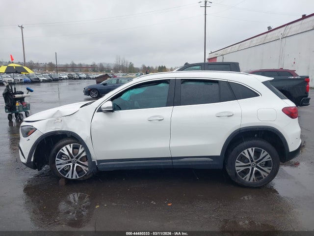 W1N4N4GBXSJ735043 Mercedes-Benz Gla 250 4matic