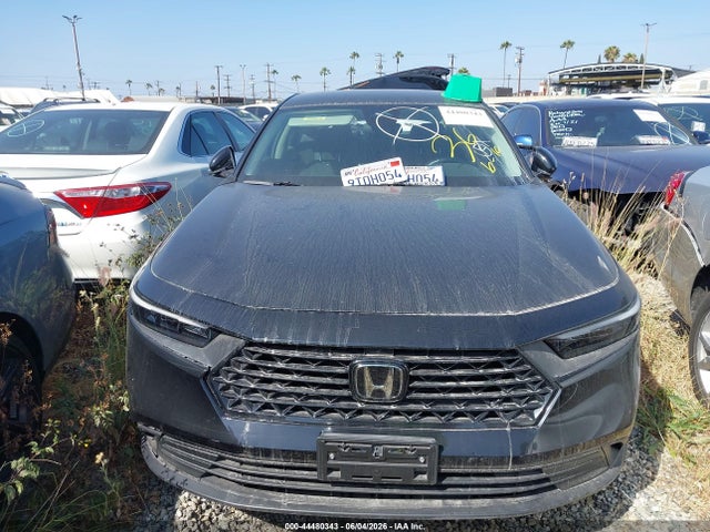 44480343 :رقم المزاد ، 1HGCY1F28SA021374 vin ، 2025 Honda Accord Lx مزاد بيع