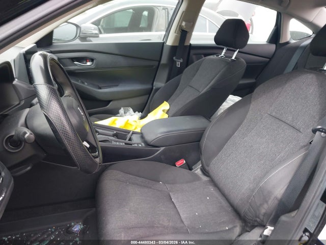 44480343 :رقم المزاد ، 1HGCY1F28SA021374 vin ، 2025 Honda Accord Lx مزاد بيع