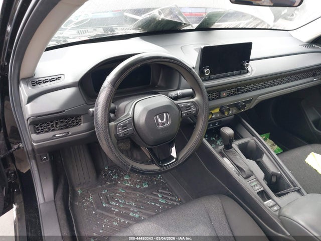 44480343 :رقم المزاد ، 1HGCY1F28SA021374 vin ، 2025 Honda Accord Lx مزاد بيع