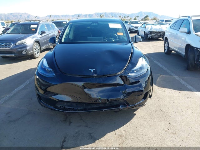 7SAYGDED7SF319842 Tesla Model Y Long Range Dual Motor Rear-wheel Drive