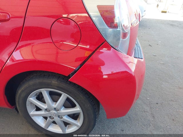 JTDKDTB35E1061545 Toyota Prius C Four
