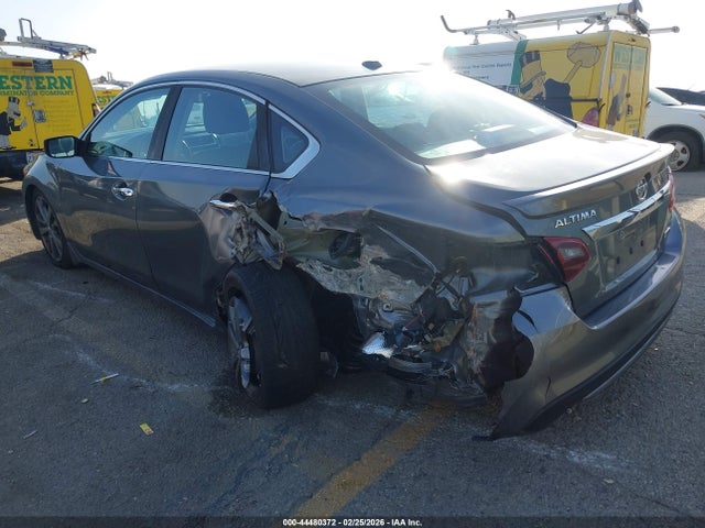 1N4AL3AP8JC293161 Nissan Altima 2.5 Sr