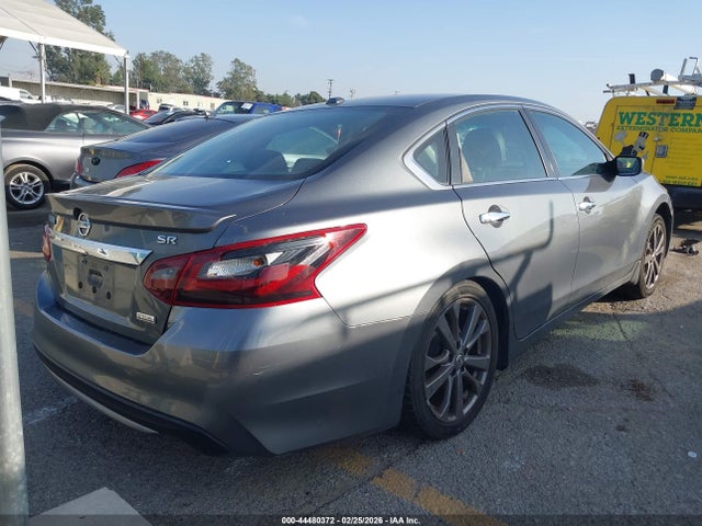 1N4AL3AP8JC293161 Nissan Altima 2.5 Sr