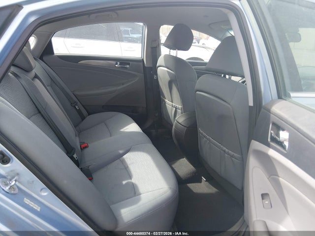 Hyundai SONATA HYBRID 2015 KMHEC4A46FA134919 Image 8