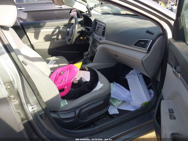 KMHD74LF3HU117303 Hyundai ELANTRA SE