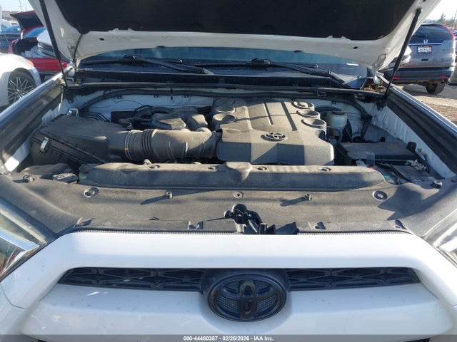 2017 TOYOTA 4RUNNER JTEZU5JR7H5148792 Photo 9