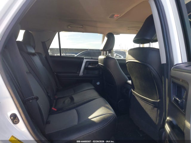 2017 TOYOTA 4RUNNER JTEZU5JR7H5148792 Photo 7